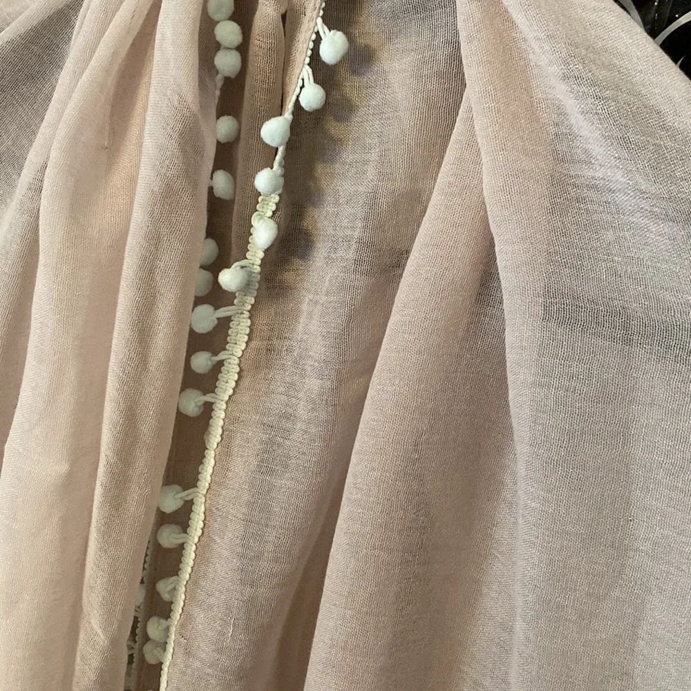 Scarf - Picture 2 of 3